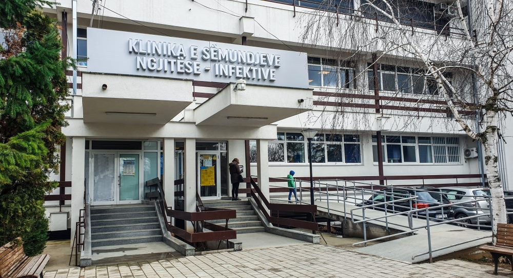 Perhapja e Omicron, paralajmerohet perkeqesim i gjendjes ne Kosove